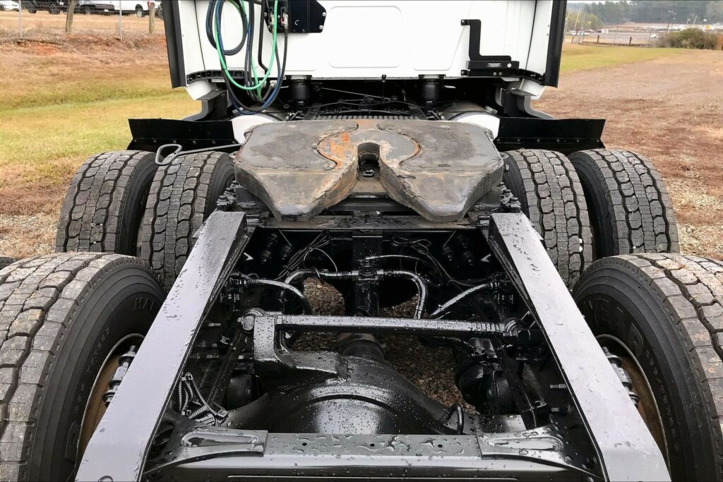 2022 INT LT625 6×4 Sleeper