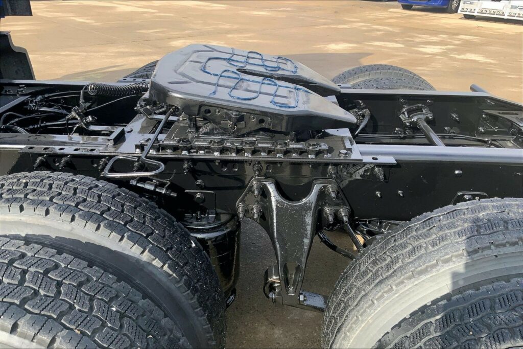 2022 INT LT625 6×4 Sleeper