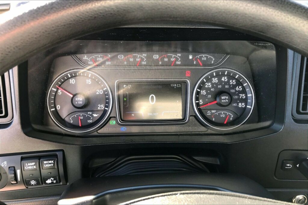 2021 INT LT625 6×4 Day Cab