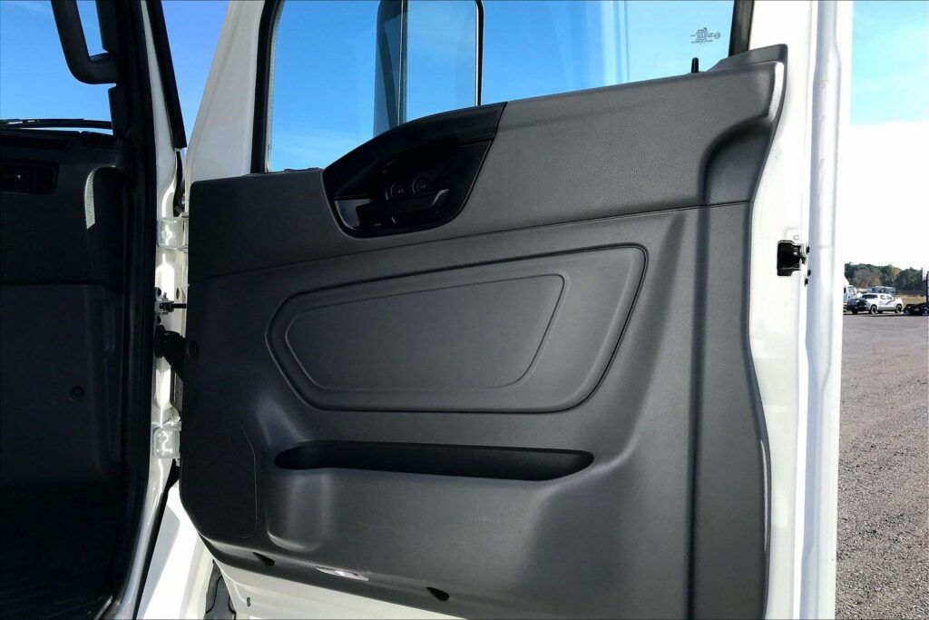 2021 INT LT625 6×4 Day Cab