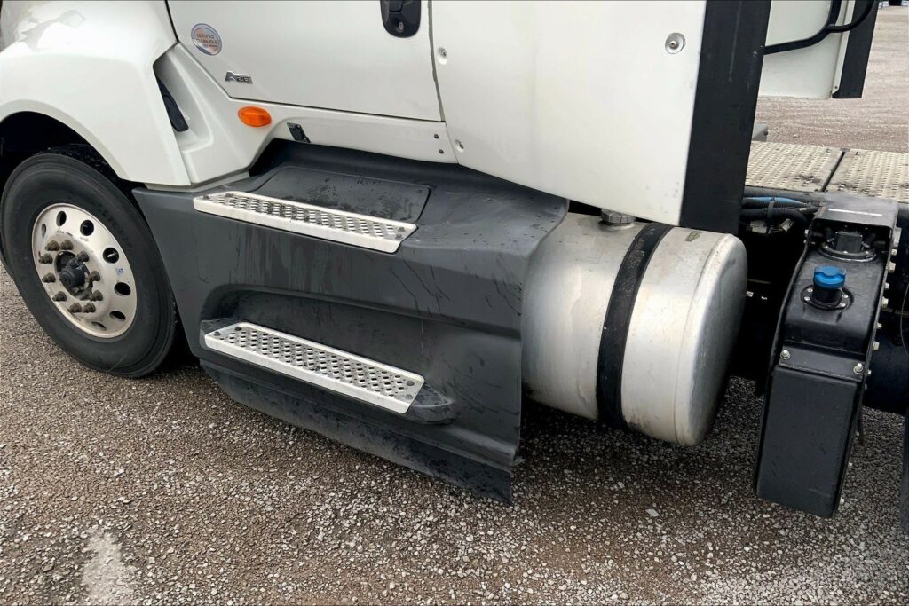 2021 INT LT625 6×4 Day Cab