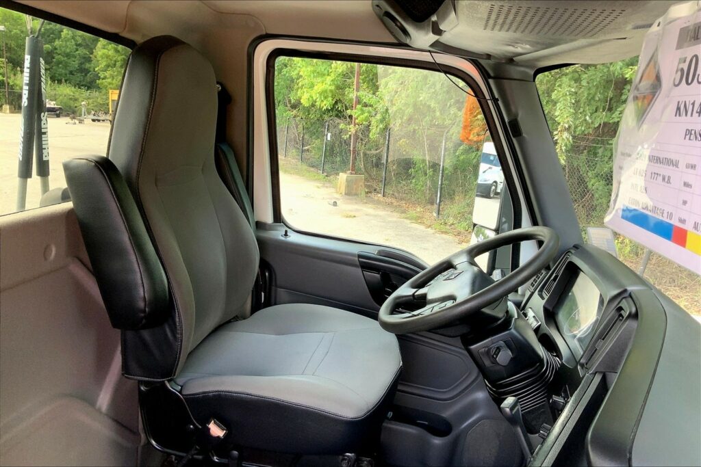 2019 INT LT625 6×4 Day Cab