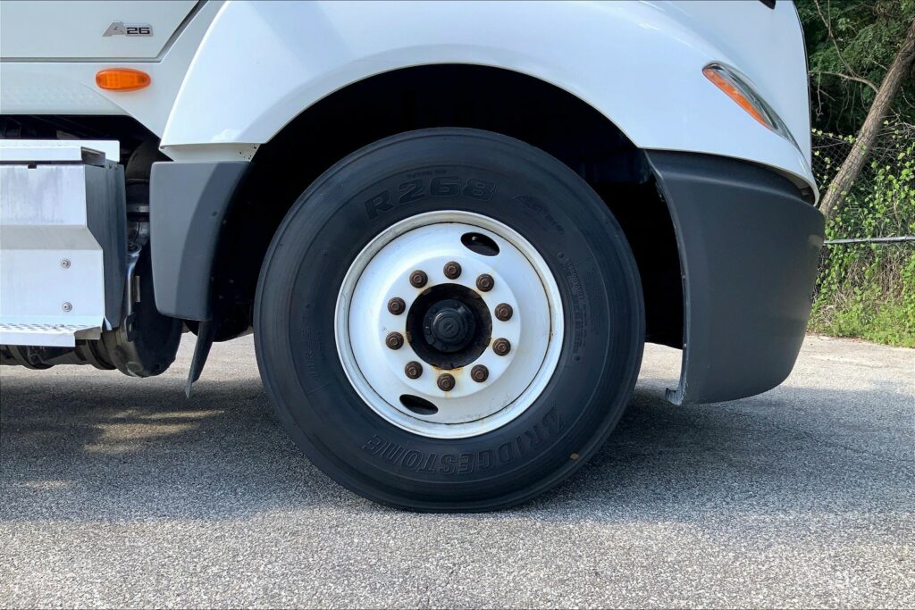 2019 INT LT625 6×4 Day Cab