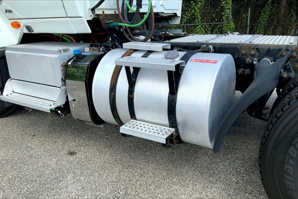 2019 INT LT625 6×4 Day Cab