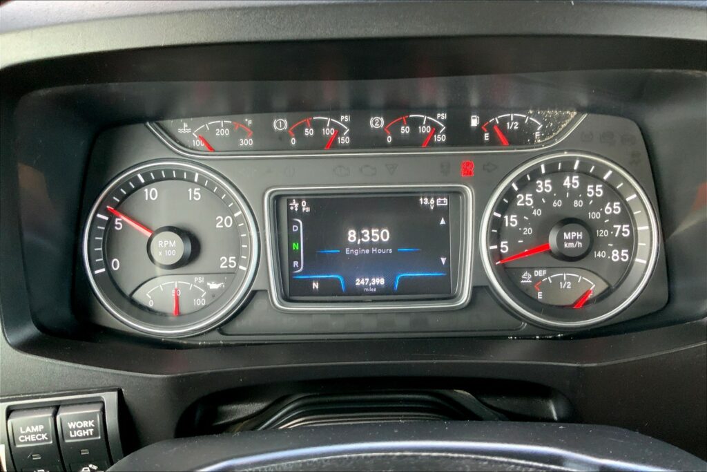 2019 INT LT625 6×4 Day Cab