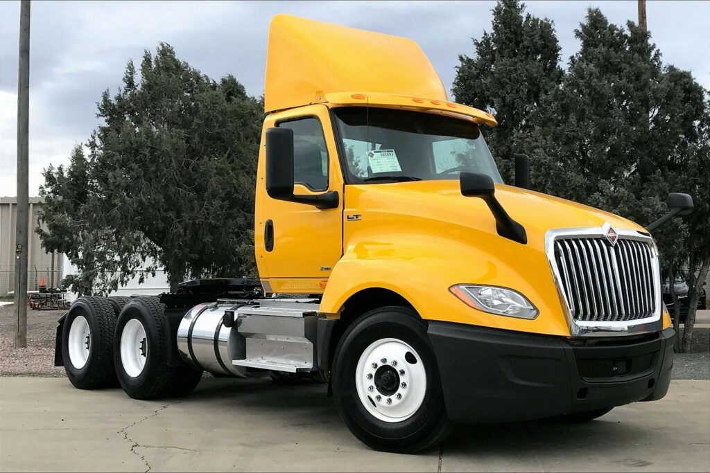 2019 INT LT625 6×4 Day Cab