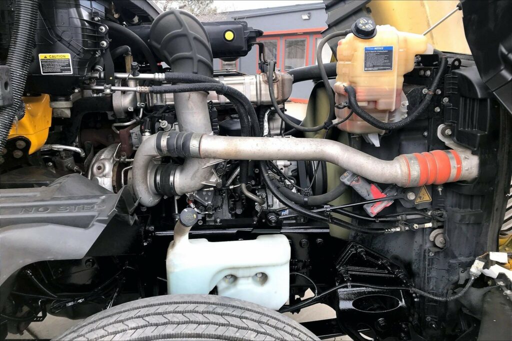 2019 INT LT625 6×4 Day Cab