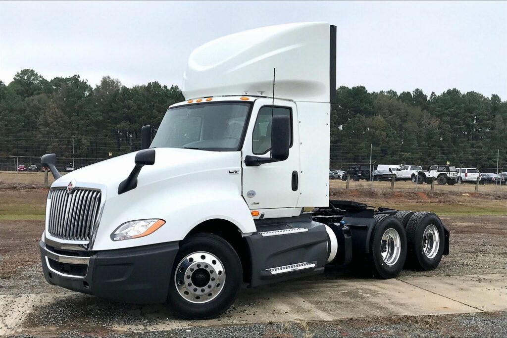 2021 INT LT625 6×4 Day Cab