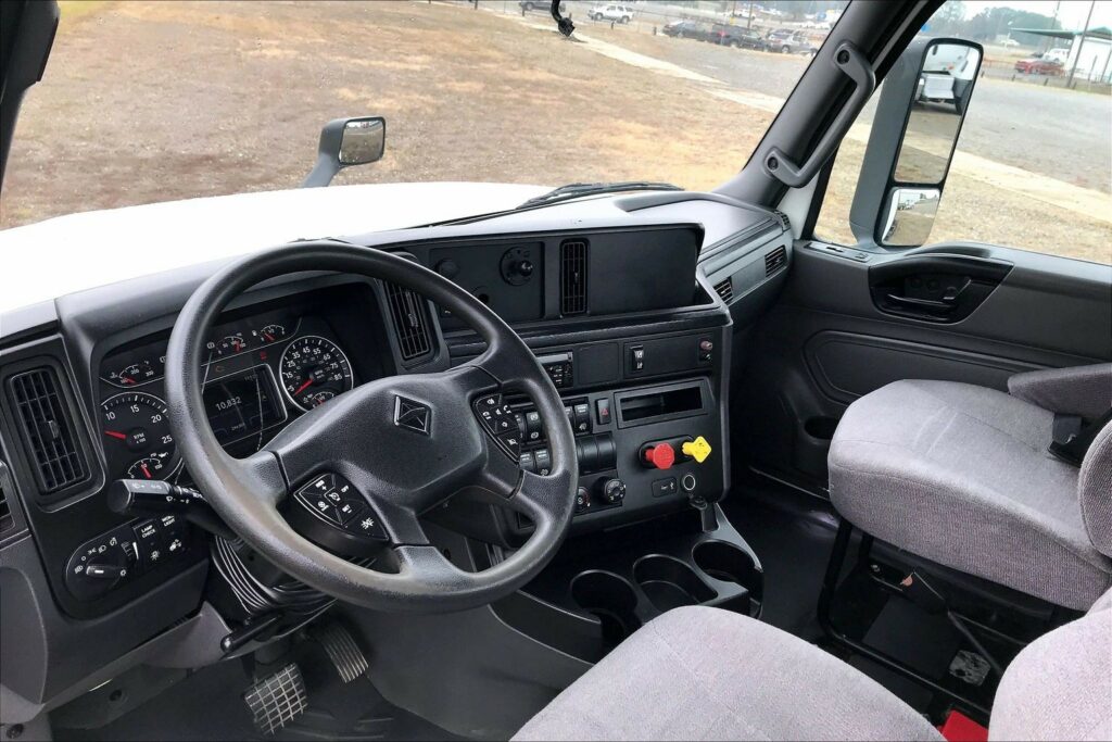 2021 INT LT625 6×4 Day Cab