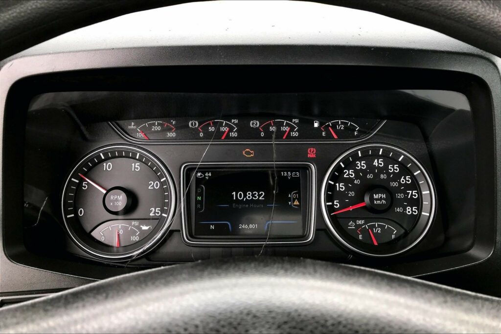 2021 INT LT625 6×4 Day Cab