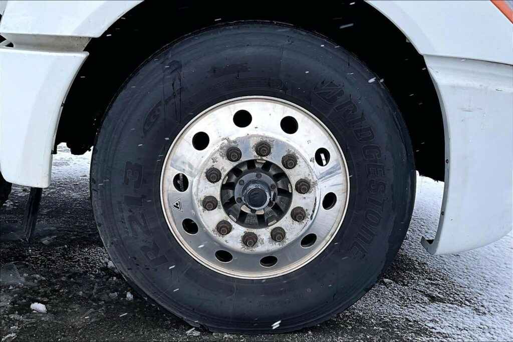 2022 INT LT625 6×4 Sleeper