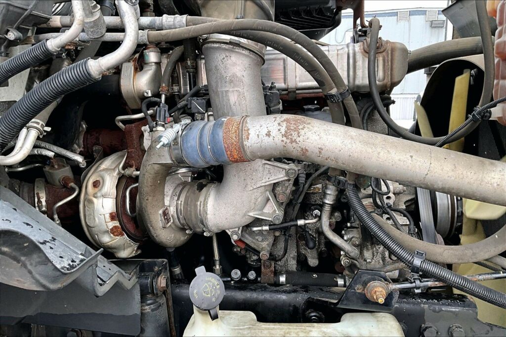 2022 INT LT625 6×4 Sleeper