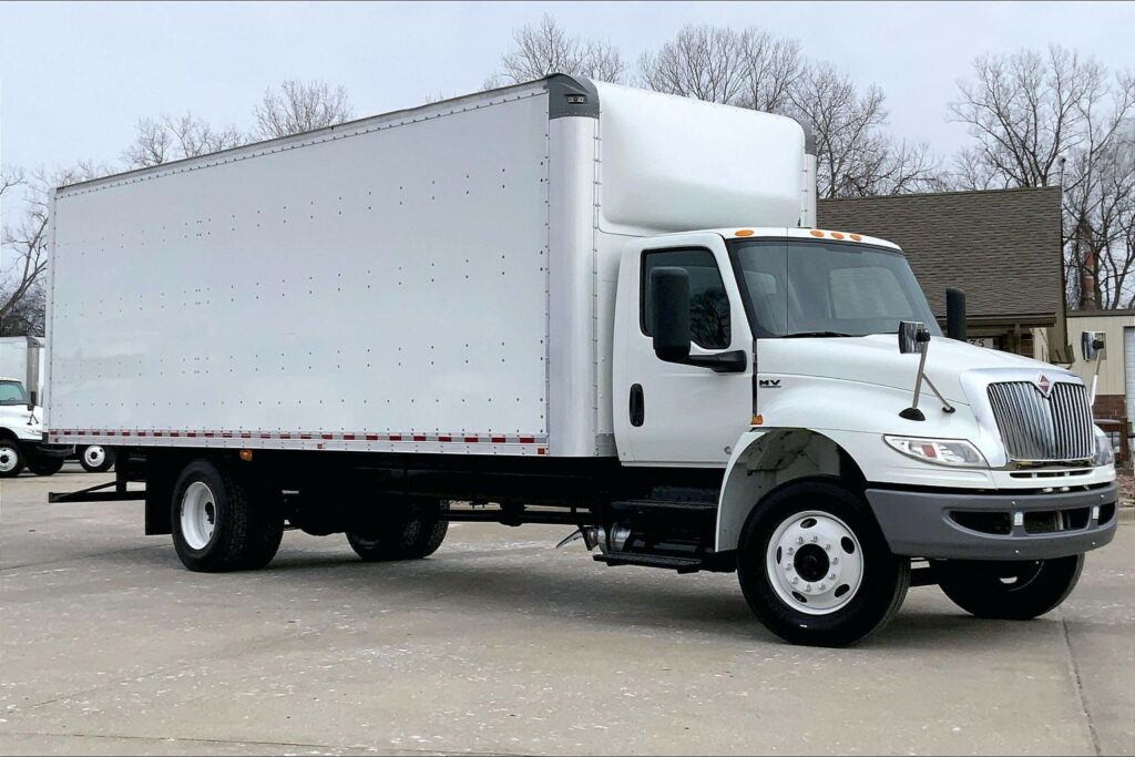 2021 CUM MV607 Medium Conventional