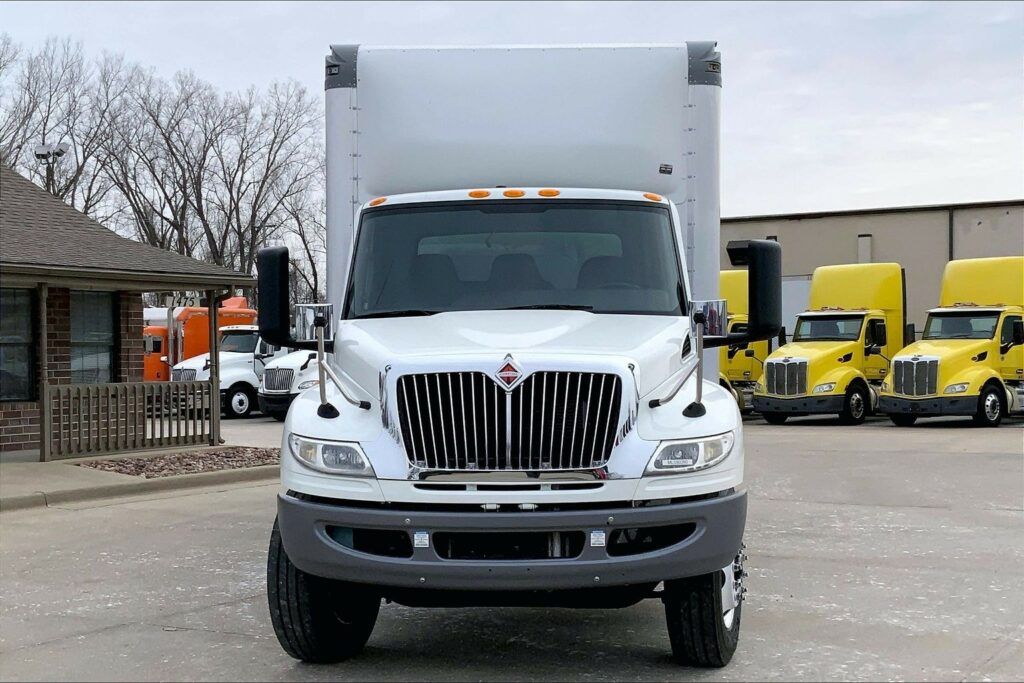 2021 CUM MV607 Medium Conventional