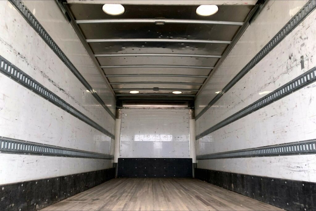 2021 CUM MV607 Medium Conventional