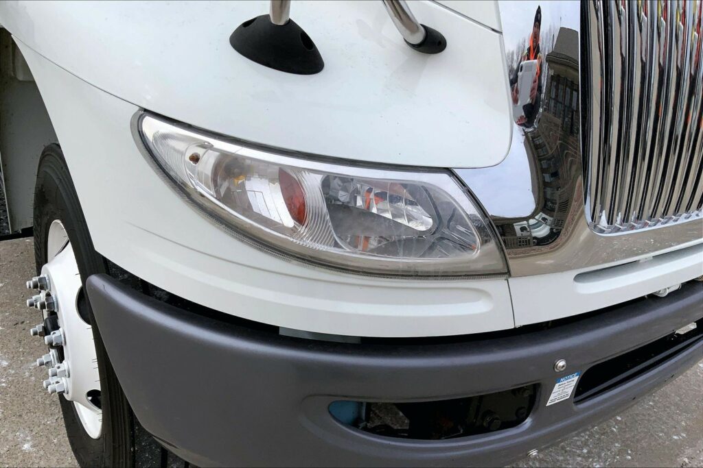 2021 CUM MV607 Medium Conventional