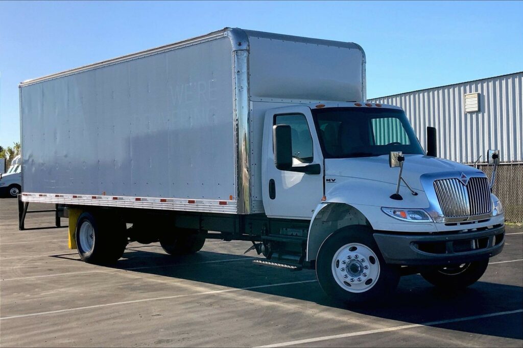 2022 CUM MV607 Medium Conventional