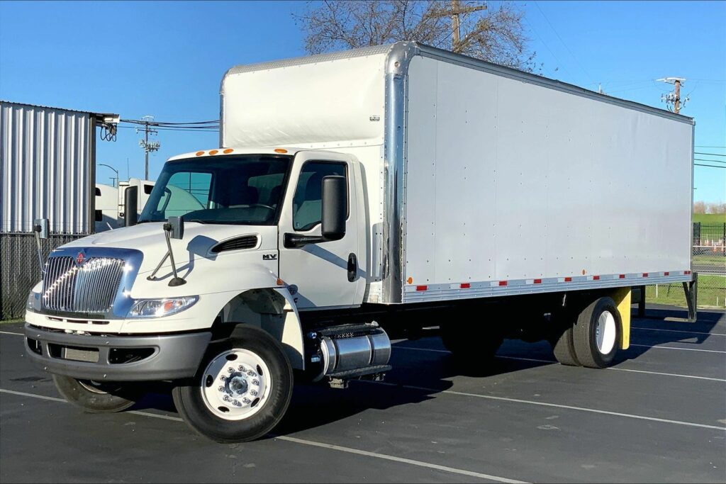 2022 CUM MV607 Medium Conventional