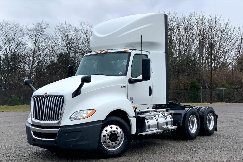 2020 CUM LT625 6×4 Day Cab