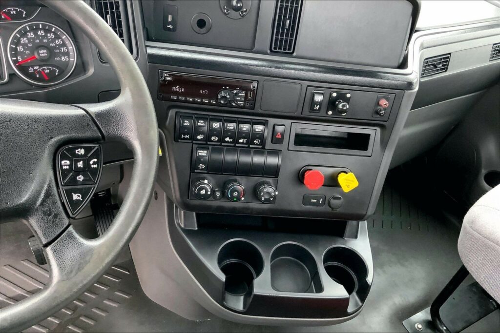 2020 CUM LT625 6×4 Day Cab