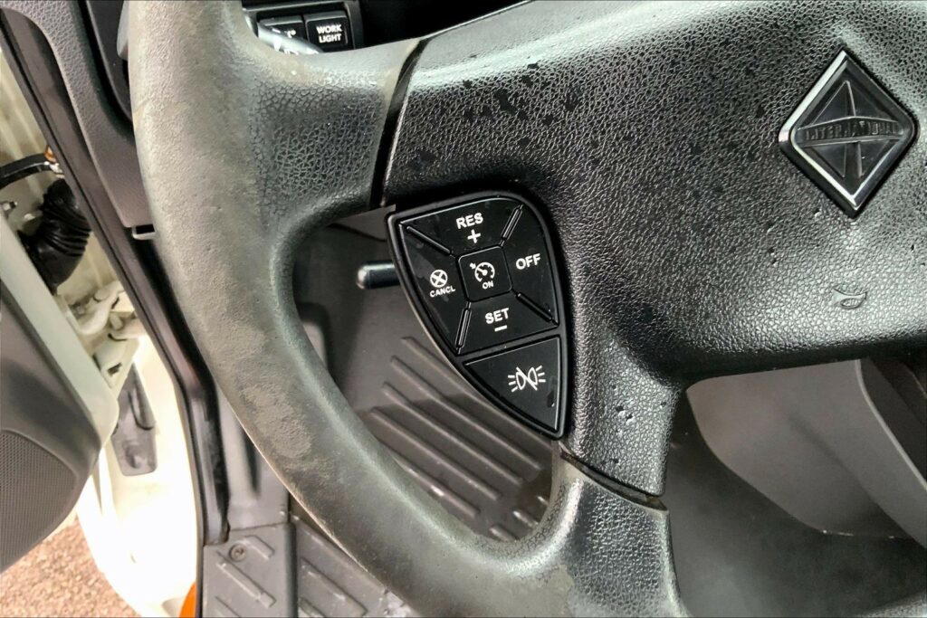 2020 CUM LT625 6×4 Day Cab