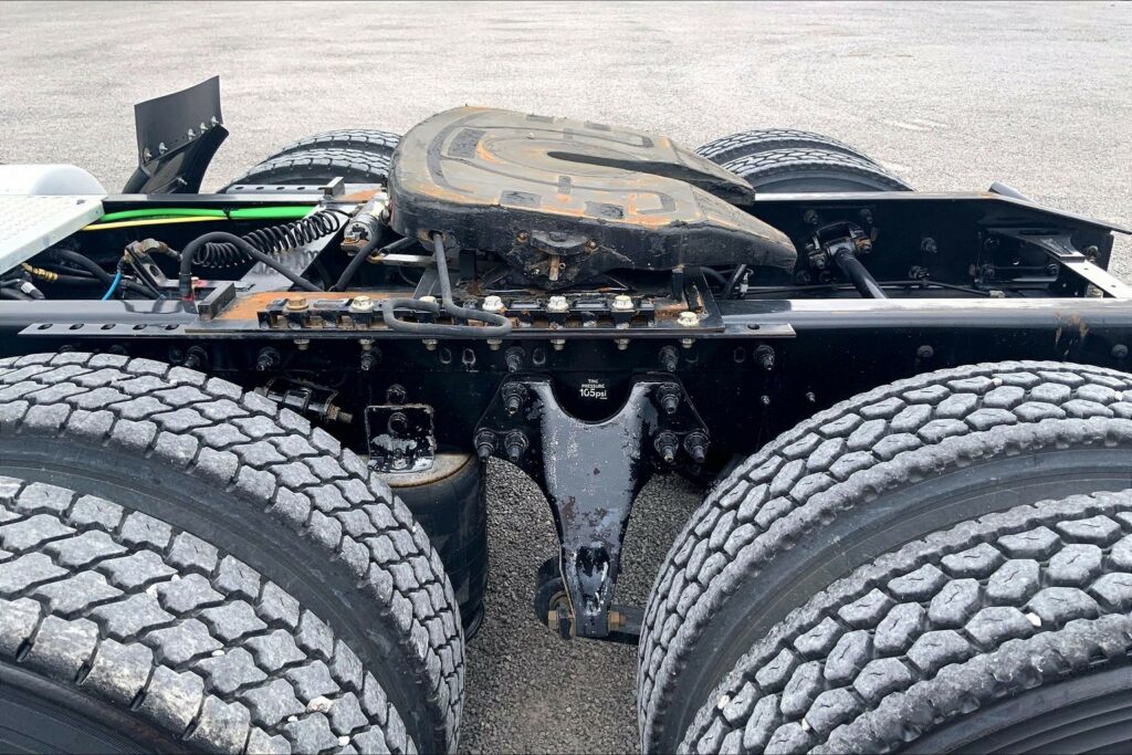 2019 INT LT625 6×4 Day Cab