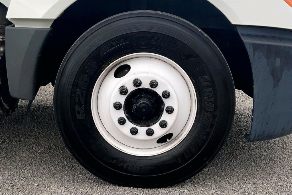 2019 INT LT625 6×4 Day Cab