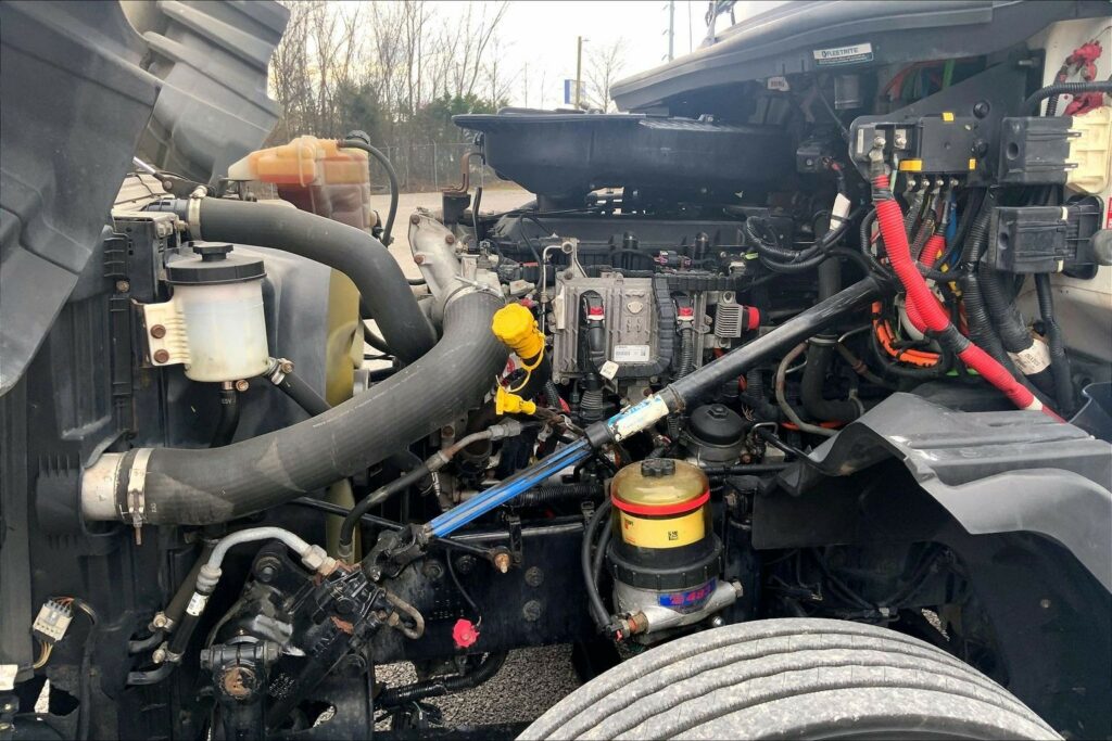 2019 INT LT625 6×4 Day Cab