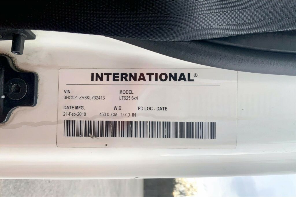 2019 INT LT625 6×4 Day Cab