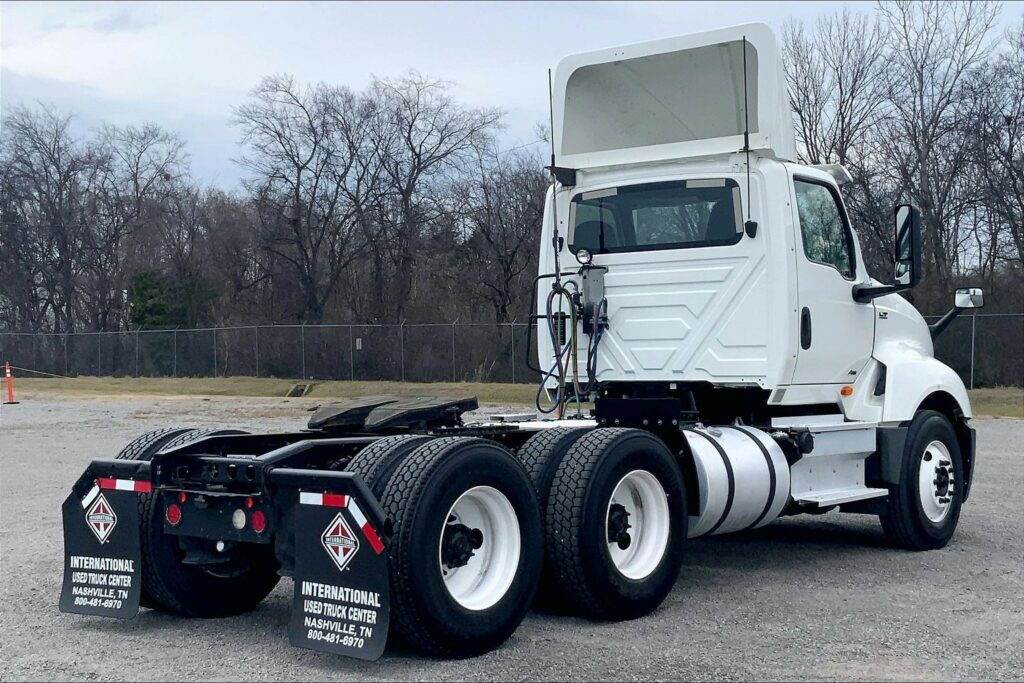 2019 INT LT625 6×4 Day Cab