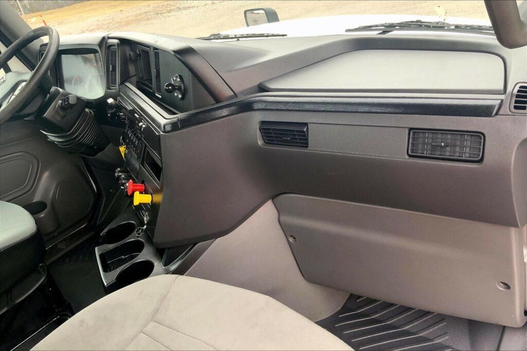 2019 INT LT625 6×4 Day Cab