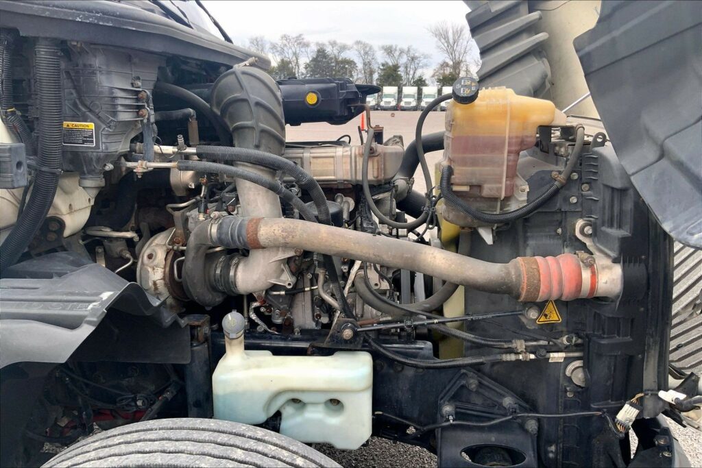 2019 INT LT625 6×4 Day Cab