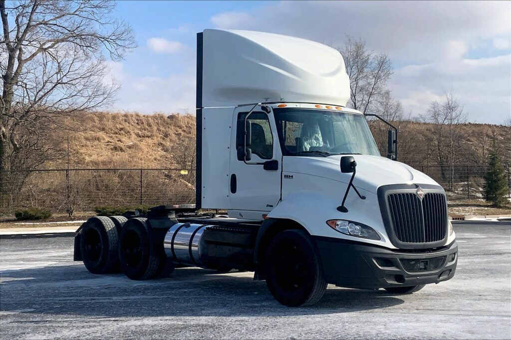 2020 INT RH613 6×4 Day Cab