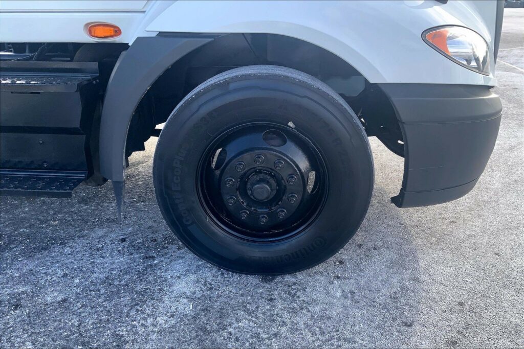 2020 INT RH613 6×4 Day Cab