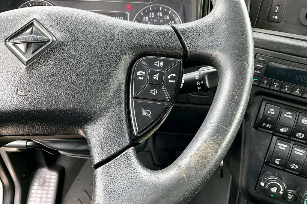 2021 CUM LT625 6×4 Day Cab