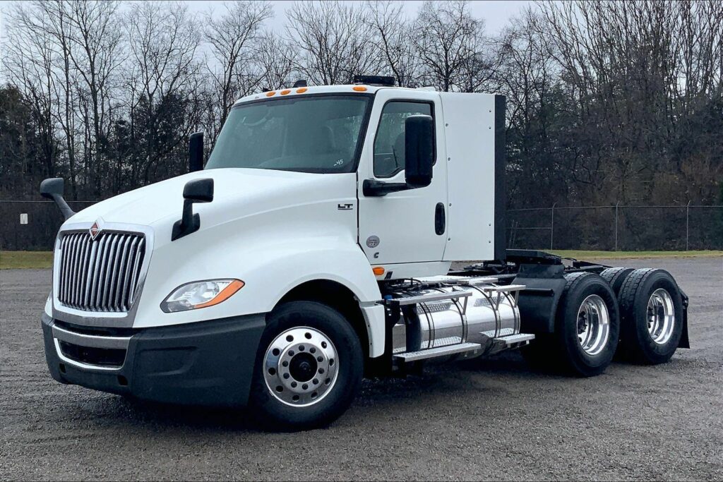 2020 CUM LT625 6×4 Day Cab