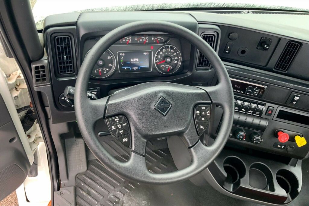 2020 CUM LT625 6×4 Day Cab