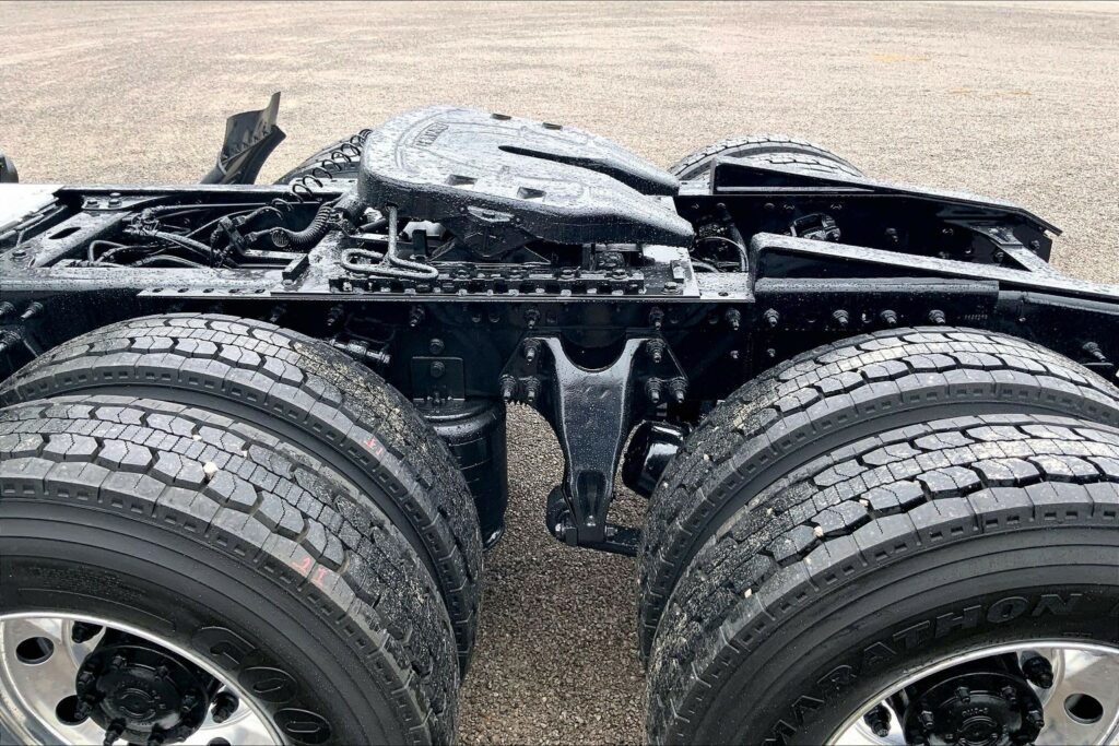 2020 CUM LT625 6×4 Day Cab