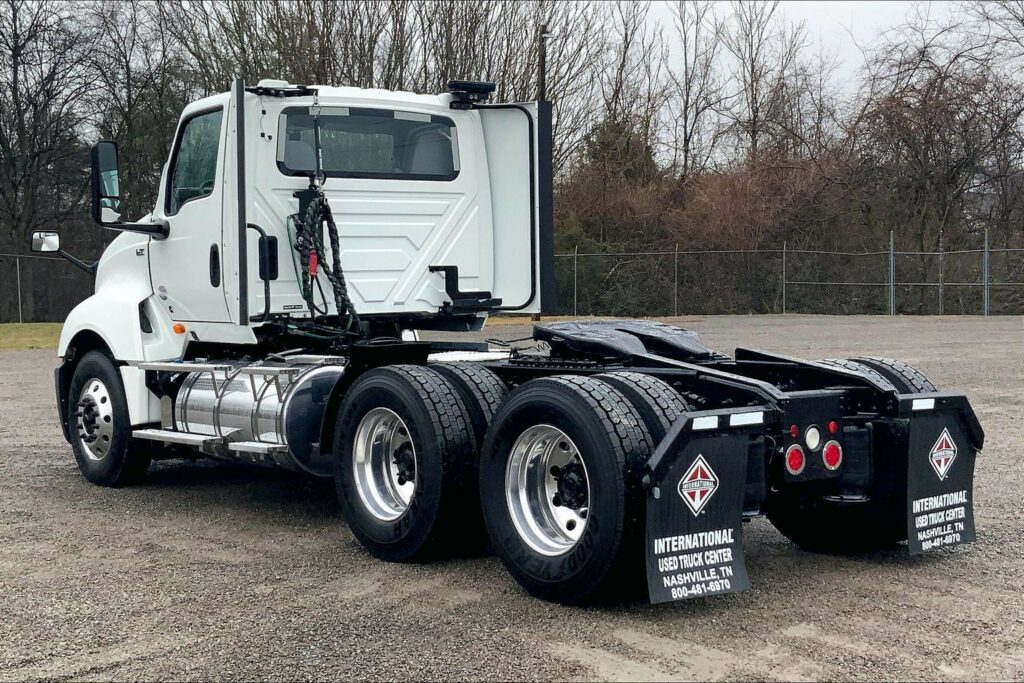 2020 CUM LT625 6×4 Day Cab