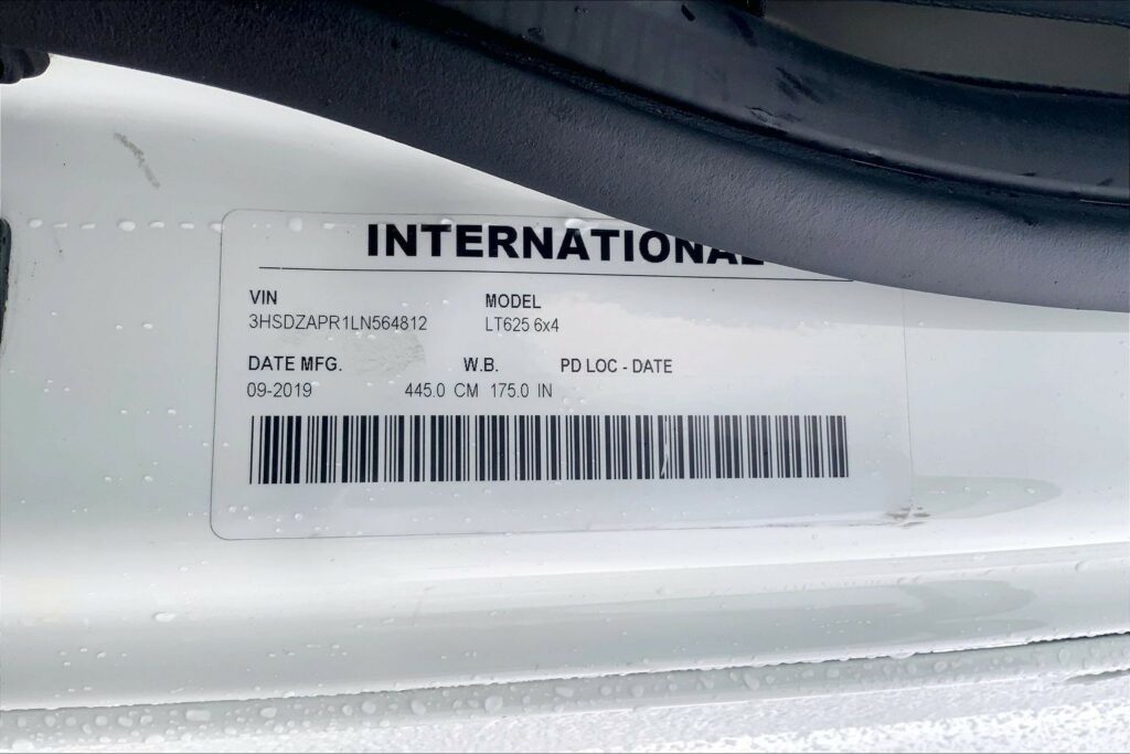 2020 CUM LT625 6×4 Day Cab