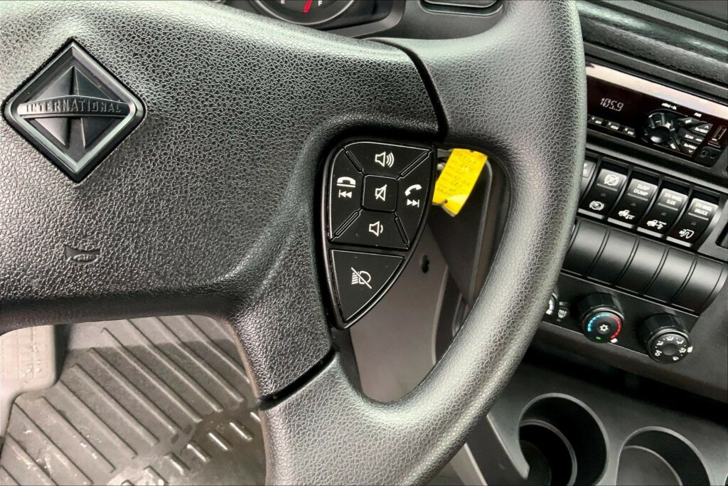 2020 CUM LT625 6×4 Day Cab