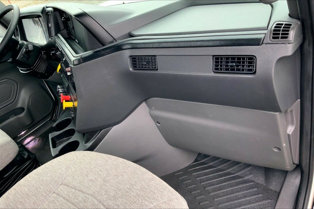 2020 CUM LT625 6×4 Day Cab