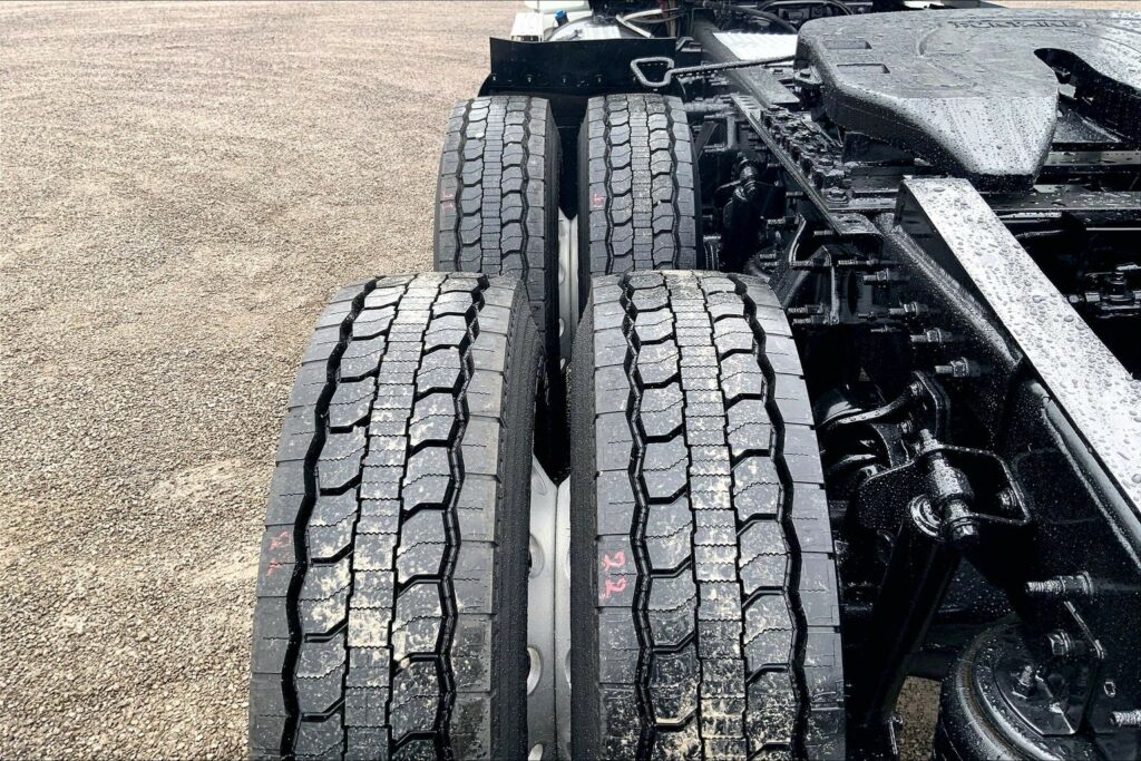 2020 CUM LT625 6×4 Day Cab