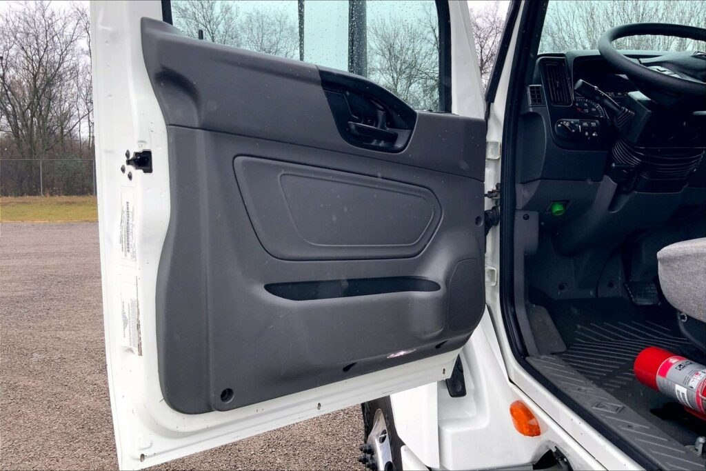 2020 CUM LT625 6×4 Day Cab