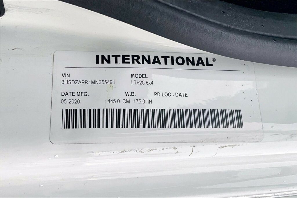 2021 CUM LT625 6×4 Day Cab