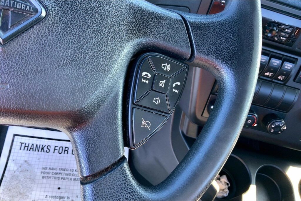 2020 CUM LT625 6×4 Day Cab