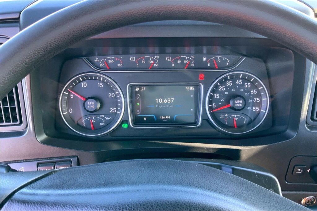 2020 CUM LT625 6×4 Day Cab