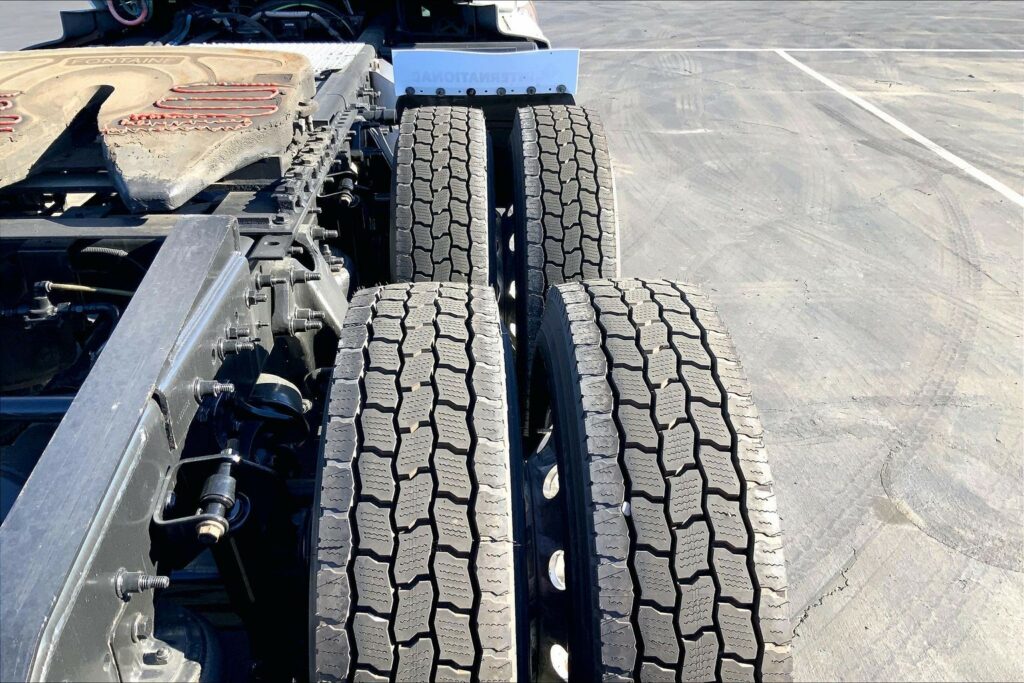 2020 CUM LT625 6×4 Day Cab