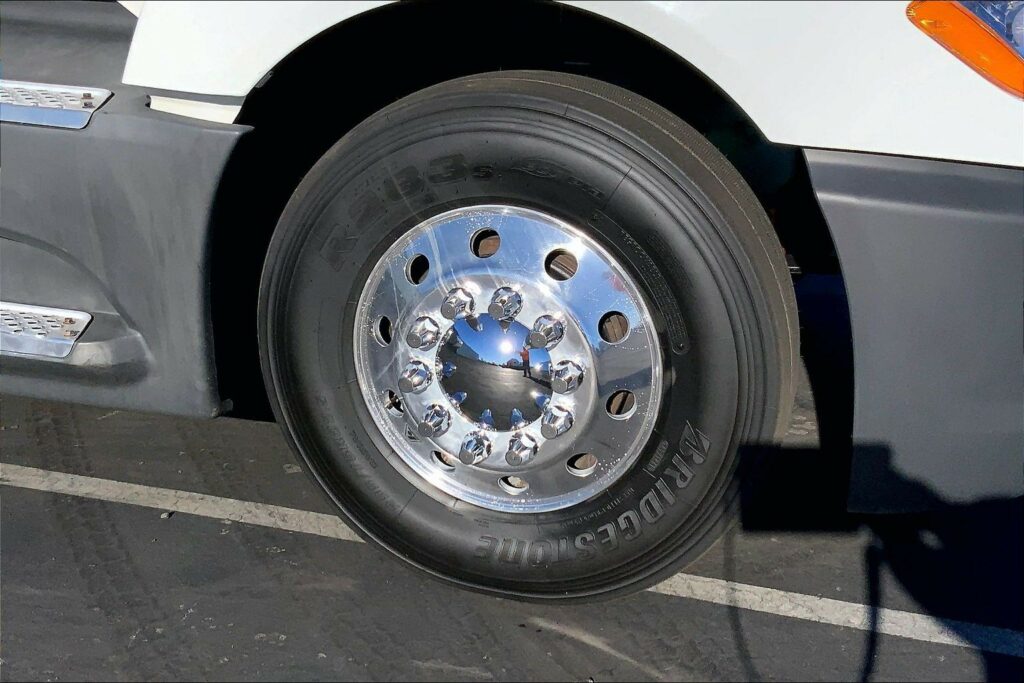 2021 CUM LT625 6×4 Day Cab