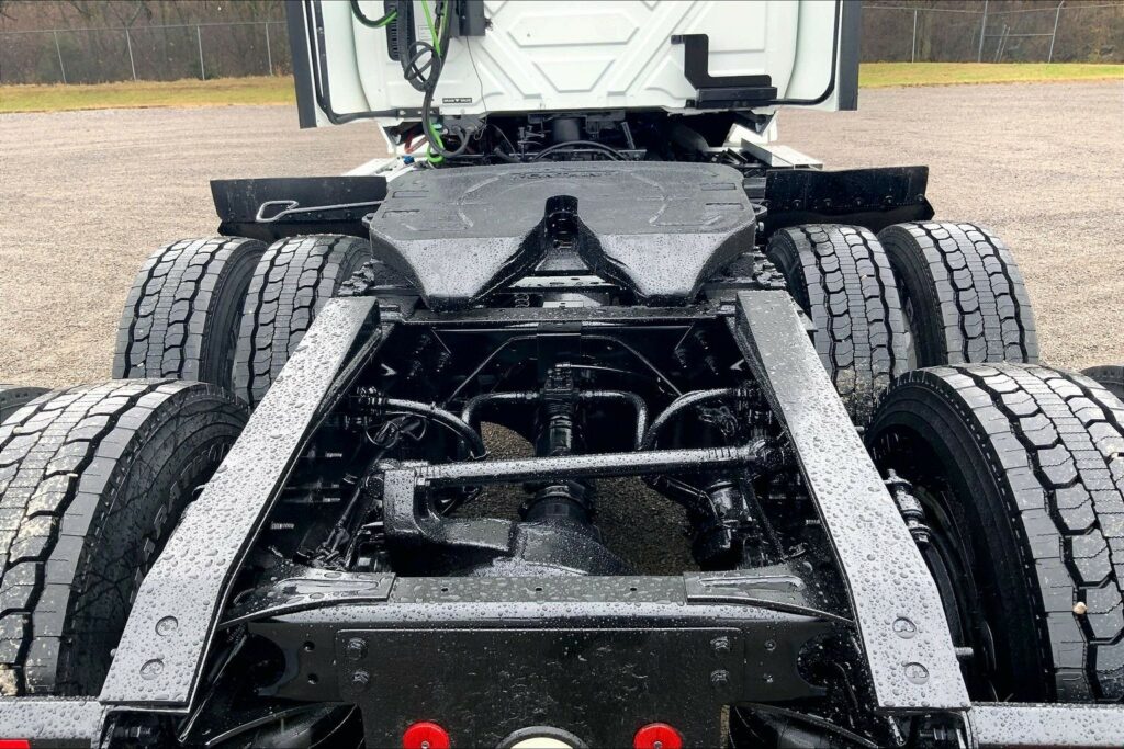 2020 CUM LT625 6×4 Day Cab